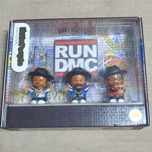 The Little People Collector Run DMC Special Edition Set is a special edition NIB